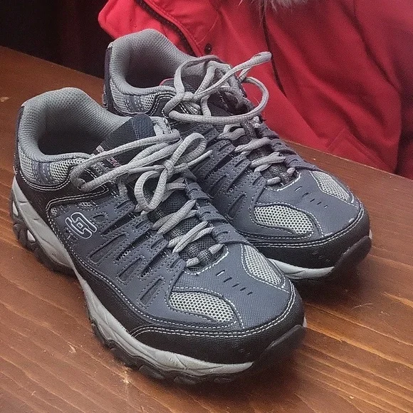 Men's After Burn Memory fit sneakers. - Picture 1 of 4